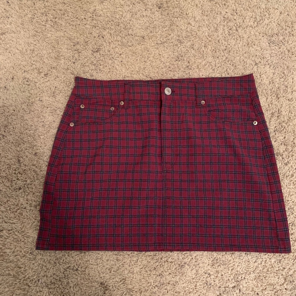 American Eagle plaid skirt